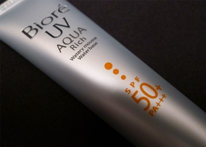 Biore UV Aqua Rich Watery Mousse SPF 50 / PA+++